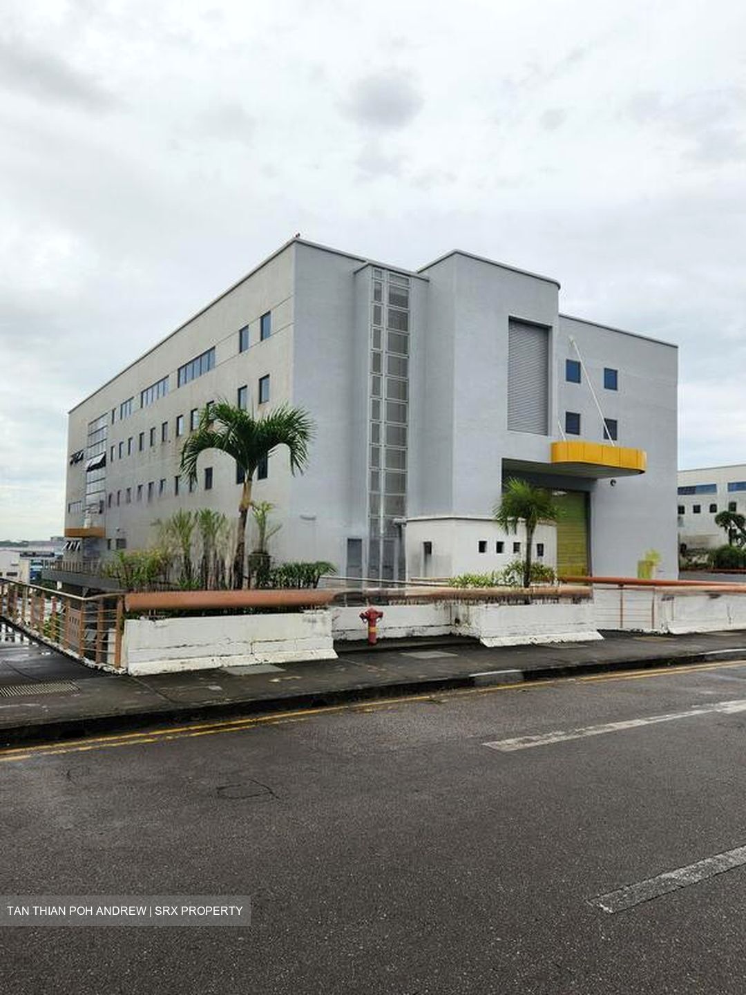 Woodlands Street 12 (D25), Warehouse #465181251